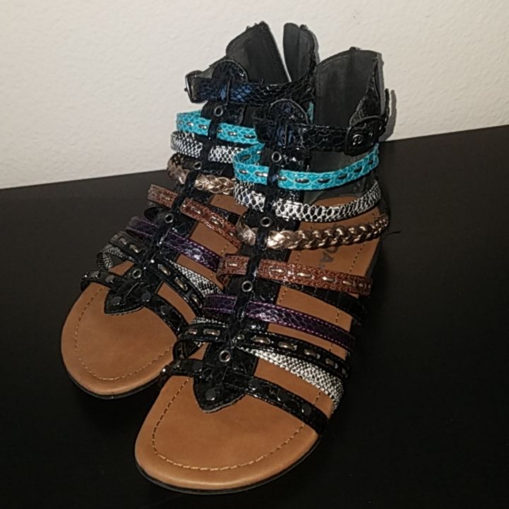 sandals